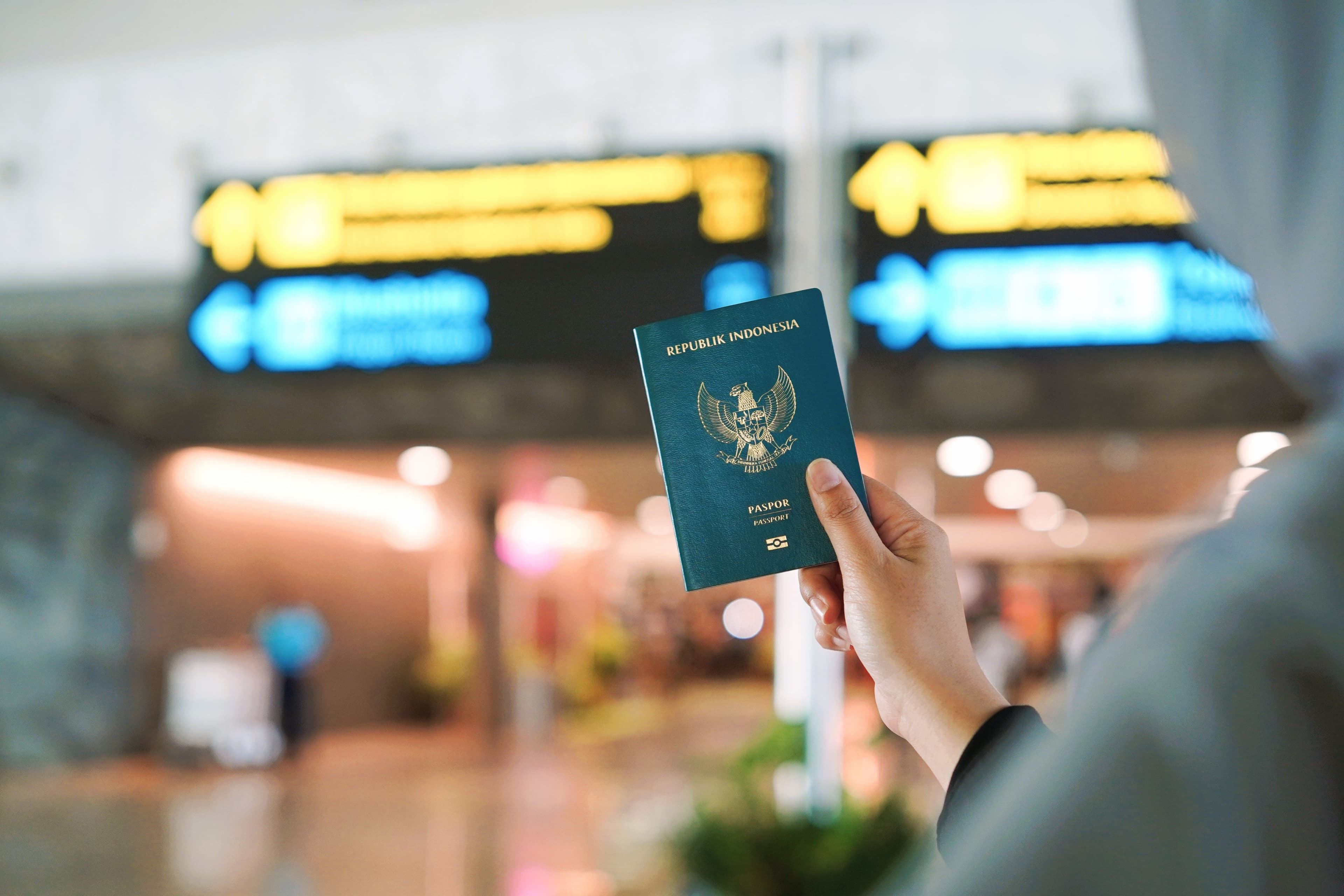 Paspor dan Visa Luar Negeri
